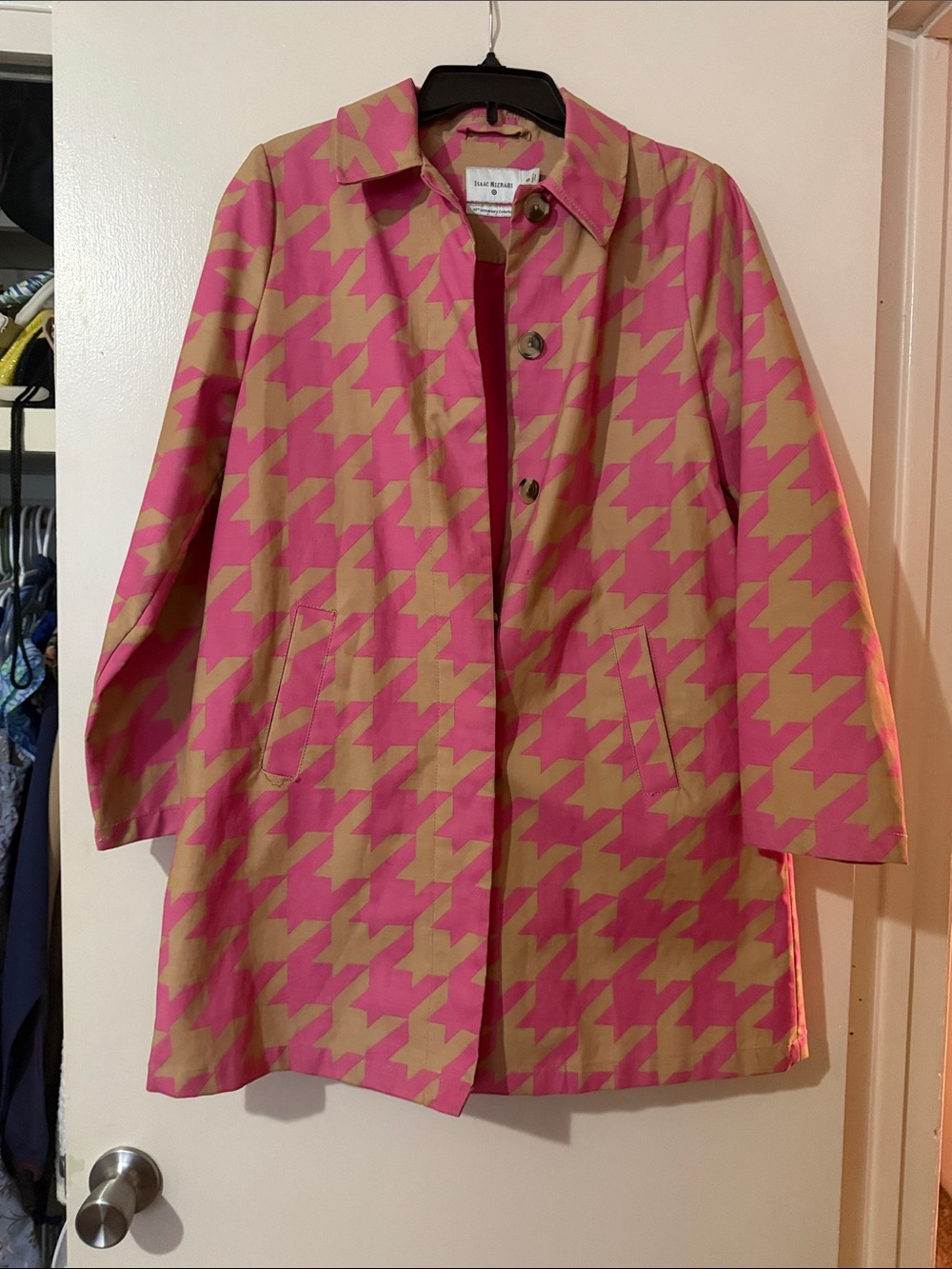 Isaac Mizrahi Pink and Tan Houndstooth Trench Coat